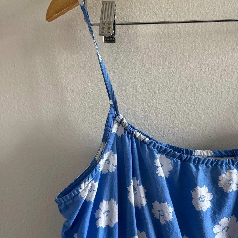Universal Thread Cinched Waist Blue Floral Sun Dress Size Medium